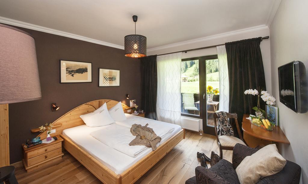 Hotel Laerchenhof Kleinarl Extérieur photo